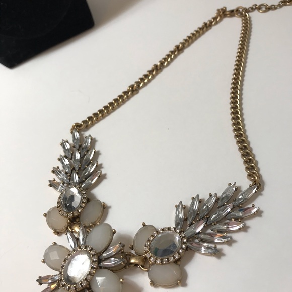 Matte Gold, Ivory Stone and Jeweled Neclace - Picture 6 of 9